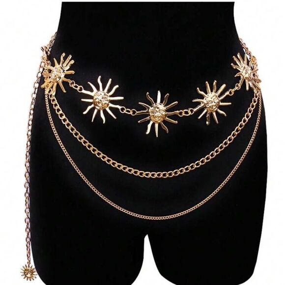 REVOLVE Accessories - sunflower chain belt A393